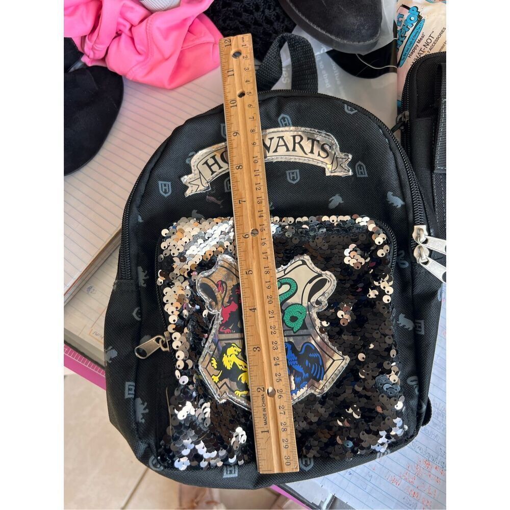 Hogwarts Mini Backpack - Picture 5 of 6